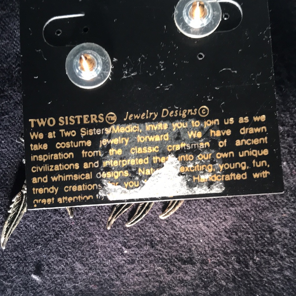 Silver earrings - Picture 3 of 4